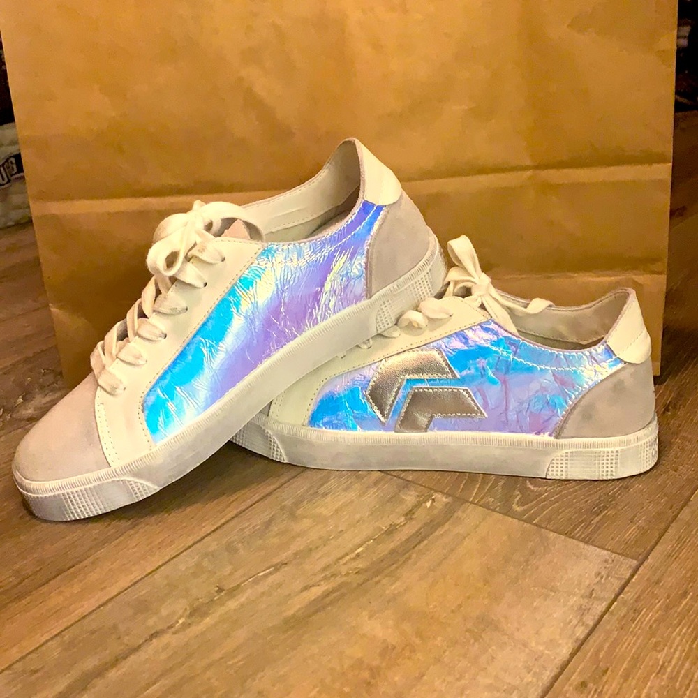 Dolce Vita Sneakers